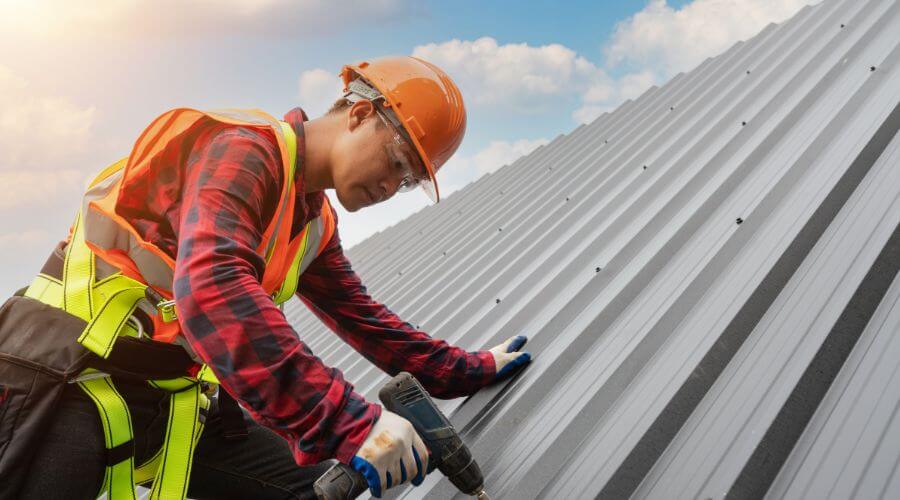 Expert Emergency Roof Repairs services in Red House, WV